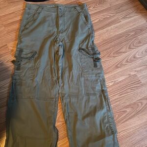 American Eagle cargo pants